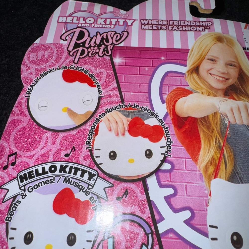 NEW in box Hello Kitty And Friends Purse Pets 30+ Sounds And Eye Movement - Picture 5 of 6